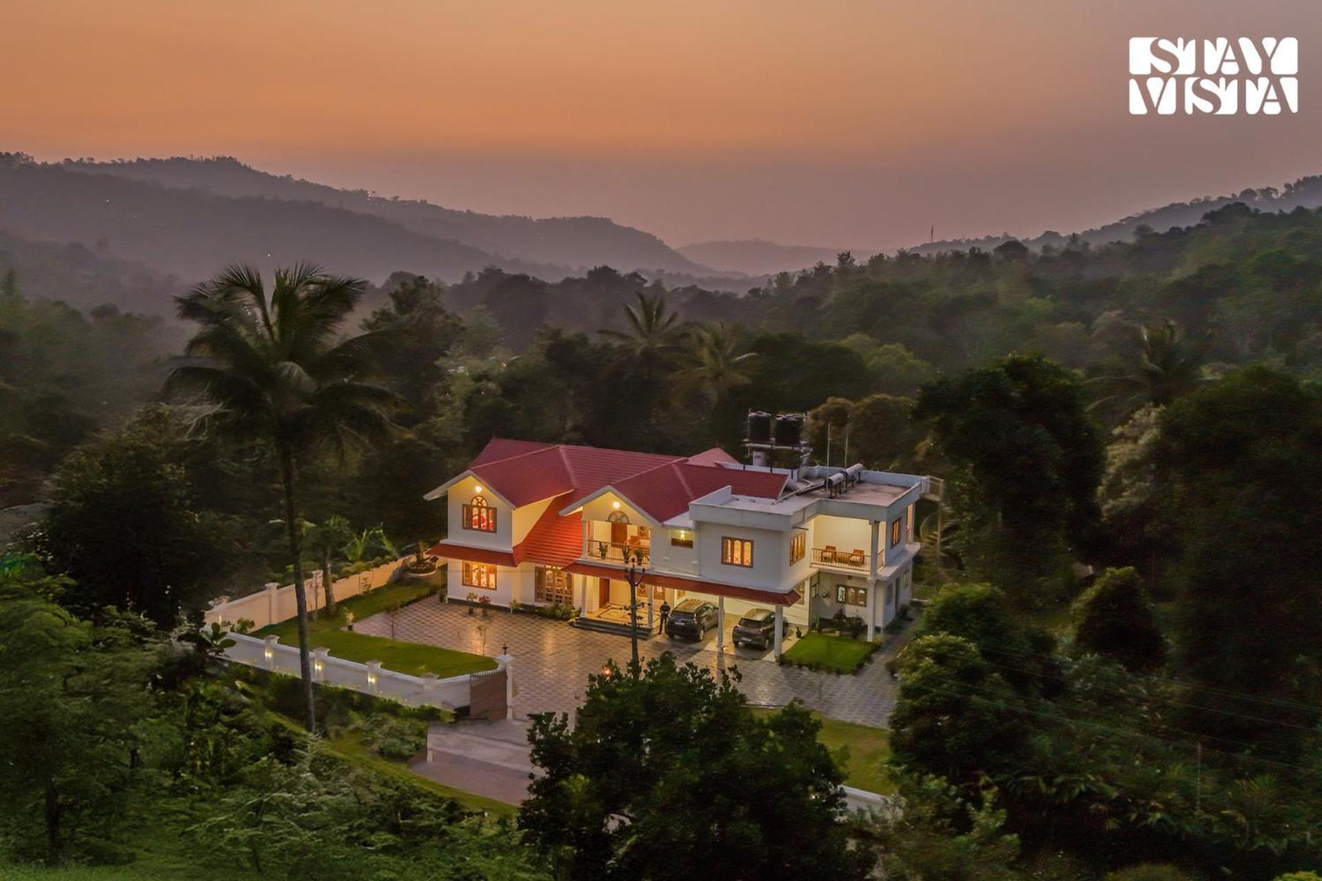 Stayvista At Spice Notes - Breakfast Included Munnar Exteriér fotografie
